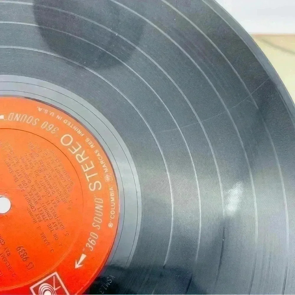 Vintage Vinyl Ray Conniff's "Greatest Hits" Album - Picture 7 of 7